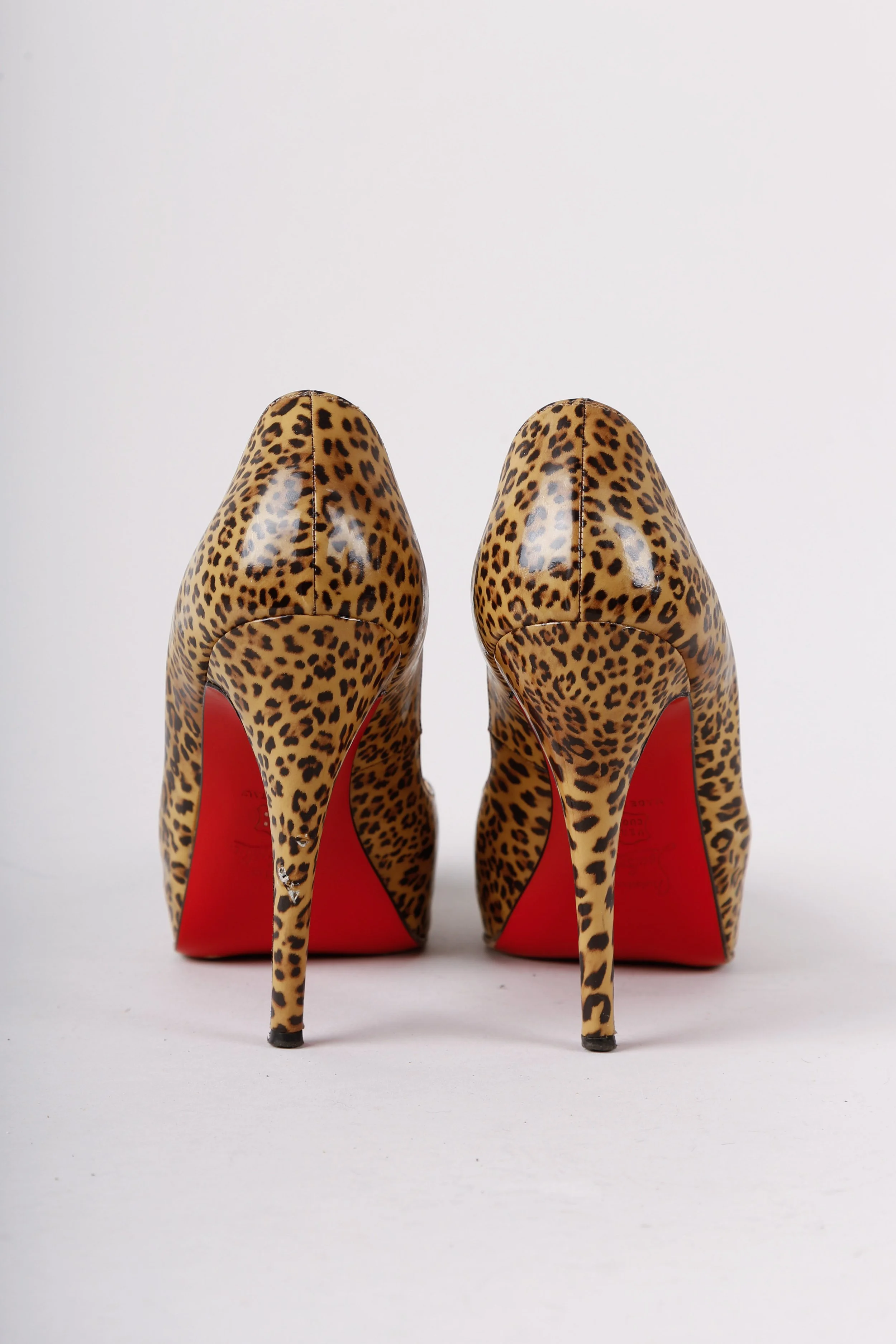 Christian louboutin leopard hot sale print heels